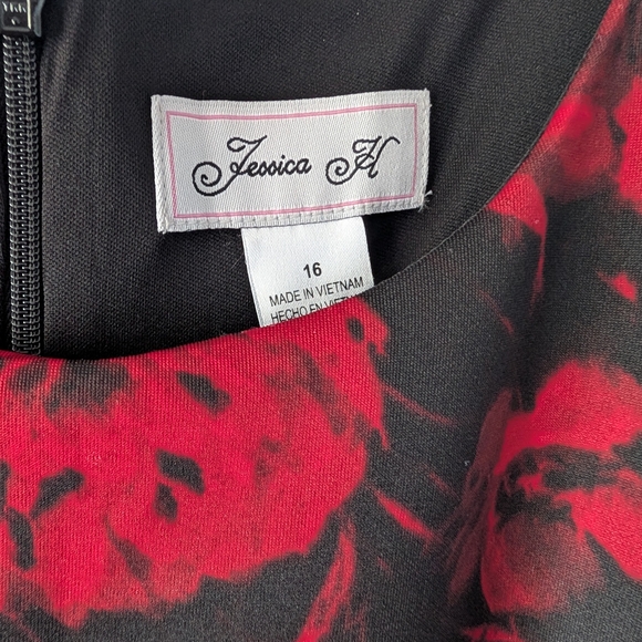 Jessica Howard Black and Red Floral Long Sleeve Dress - Picture 2 of 4